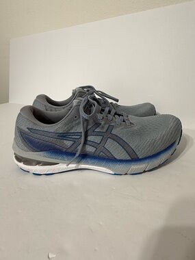 ASICS GT 2000 10 Men’s Size 9 1/2 Wide Sheetrock/Electric Blue